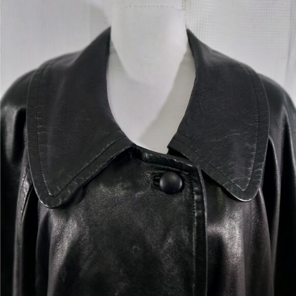 Women's Black Leather Swing Jacket Coat - Picture 6 of 13